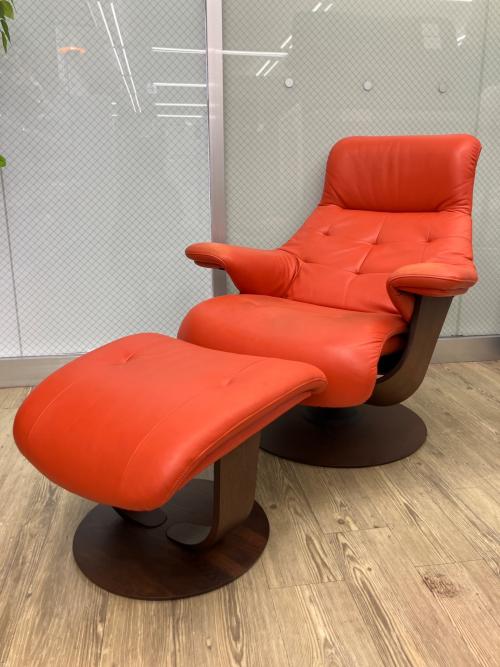 karimoku (カリモク) リクライニングチェアー オレンジ RU72 the first