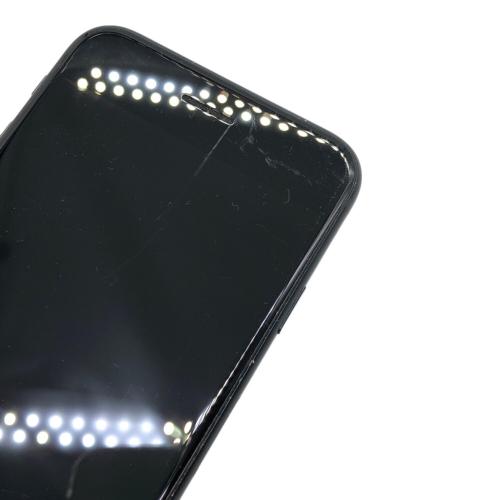 Apple (アップル) iPhone SE(第3世代) MMYF3J/A 液晶キズ有