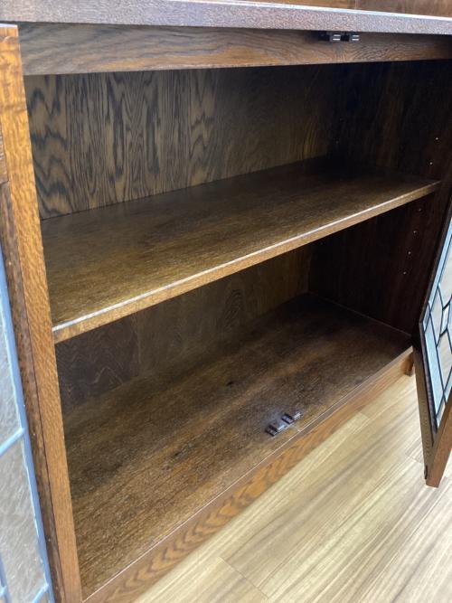 三越家具 (ミツコシカグ) Brugge　2枚扉キャビネット ブラウン オーク材