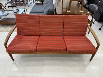 宮崎椅子製作所 (ミヤザキイスセイサクショ) 3人掛けソファー レッド×オレンジ/ボーダー ファブリック ペーパーナイフソファ