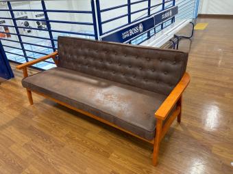 コスパクリエーション 木肘ヴィンテージソファ 3人掛け Bedford