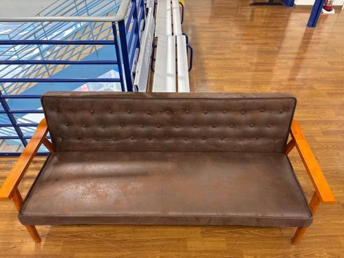 コスパクリエーション 木肘ヴィンテージソファ 3人掛け Bedford