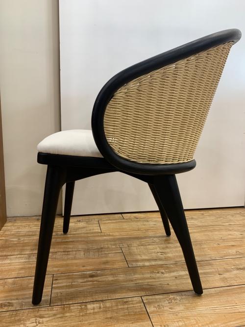 VIVERE (ヴィーヴェレ) ATTWOOD CHAIR(アトウッドチェア)