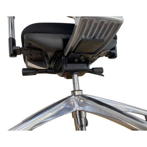 バルバーニ オフィスチェア ブラック DD-C777