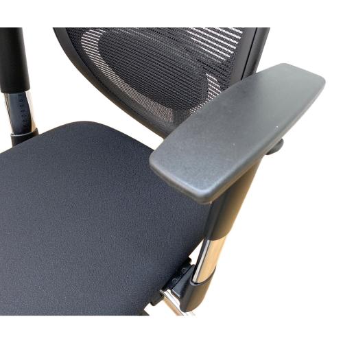 バルバーニ オフィスチェア ブラック DD-C777