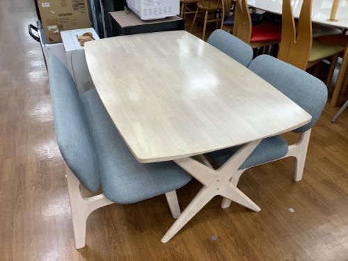 ニトリ ベンチダイニングセット リラックスワイド