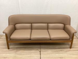 天童木工 (テンドウモッコウ) 3人掛けソファー ナチュラル×ベージュ 3人掛け T-5452NA-ST 合皮 チェントロ