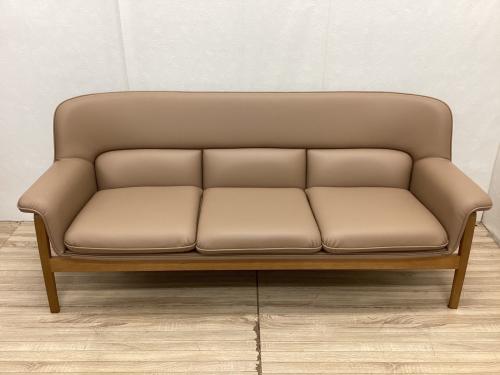 天童木工 (テンドウモッコウ) 3人掛けソファー ナチュラル×ベージュ 3人掛け T-5452NA-ST 合皮 チェントロ