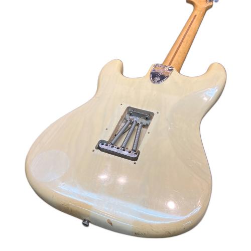 FENDER USA (フェンダーＵＳＡ) エレキギター Stratocaster 1975 ザグリPU交換