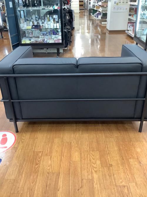 アーバン通商 (アーバンツウショウ) コルビジェ風ソファ ブラック 2人掛け