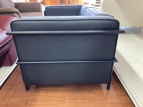 アーバン通商 (アーバンツウショウ) コルビジェ風ソファ ブラック