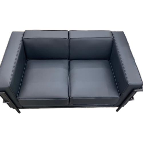 アーバン通商 (アーバンツウショウ) コルビジェ風ソファ ブラック 2人掛け