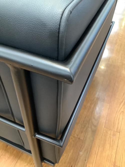 アーバン通商 (アーバンツウショウ) コルビジェ風ソファ ブラック 2人掛け