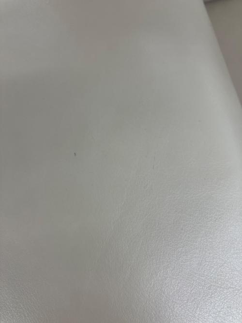 Himolla (ヒモラ) 1人掛けソファー アイボリー ベルク