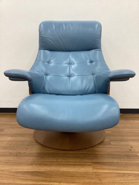 karimoku (カリモク) リクライニングチェアー オットマン付 RU72 the