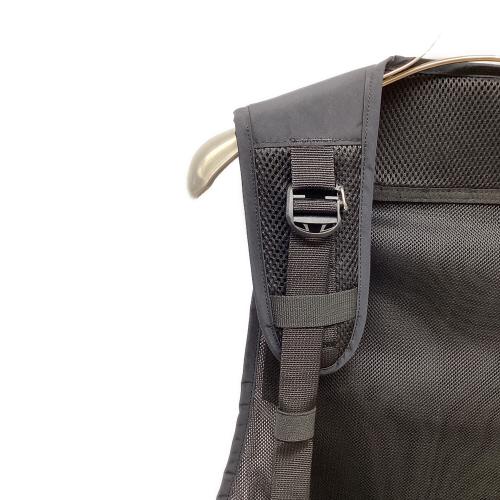 Abu Garcia (アブガルシア) フィッシングベスト メンズ SIZE Free ブラック