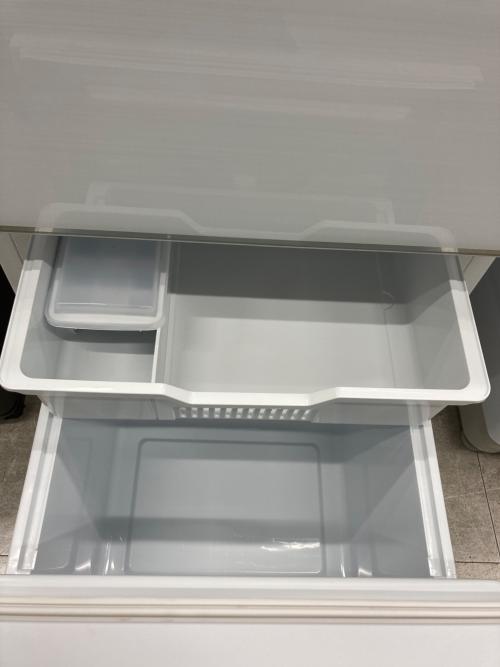 Hisense (ハイセンス) 2ドア冷蔵庫 HR-G13C-W 2022年製 135L クリーニング済