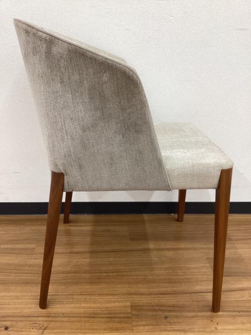 arflex (アルフレックス) ダイニングチェアー FLUTE ライトグレー