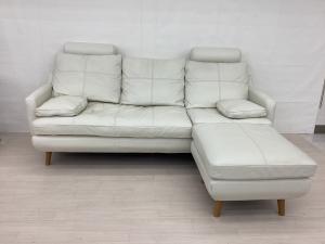 KEYUCA (ケユカ) カウチソファー ホワイト 河淳株式会社/KAWAJUN 3人掛け/オットマン付 総革 ウォージソファー