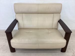 karimoku (カリモク) 2人掛けソファー WT4112K325 アイボリー