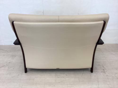 karimoku (カリモク) 2人掛けソファー WT4112K325 アイボリー