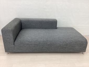 ligne roset (リーンロゼ) 2人掛けソファー グレー ファブリック