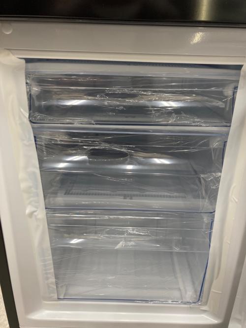 Hisense (ハイセンス) 2ドア冷蔵庫 HR-D1701B 2025年製 175L 53L