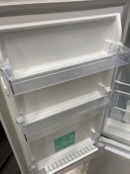 Hisense (ハイセンス) 2ドア冷蔵庫 HR-D1701WL 2025年製 175L 53L