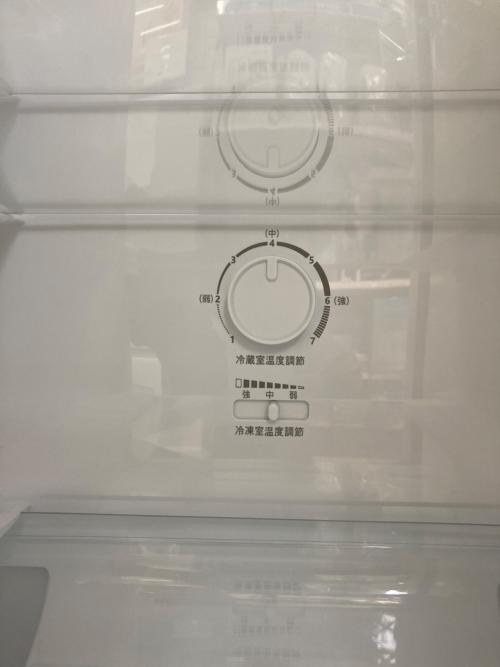 Hisense (ハイセンス) 2ドア冷蔵庫 HR-D16FB 2024年製 162L 49L リファビッシュ品 クリーニング済