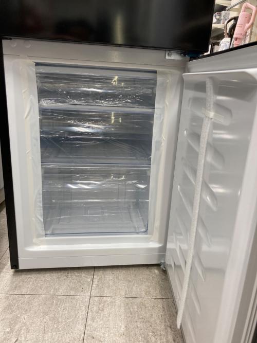 Hisense (ハイセンス) 2ドア冷蔵庫 HR-D1701B 2025年製 175L 53L リファビッシュ品 クリーニング済