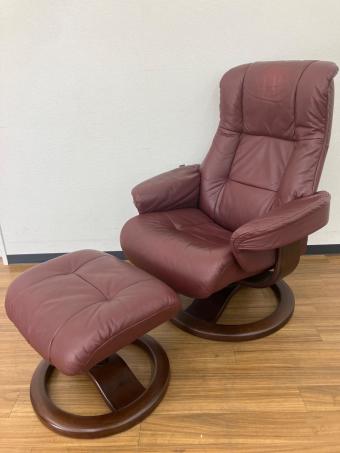 Hjellegjerde(イエリアーダ) リクライニングチェアー Fijords