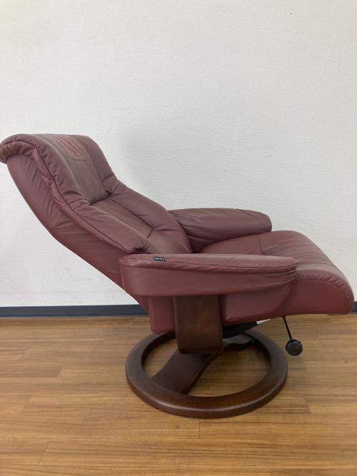 Hjellegjerde(イエリアーダ) リクライニングチェアー Fijords