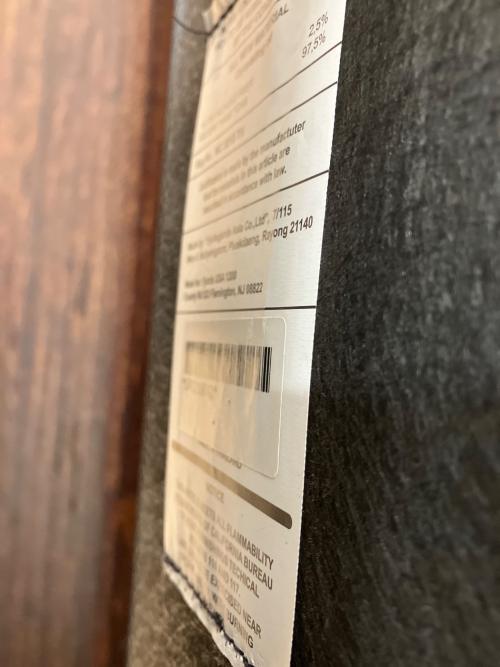 Hjellegjerde(イエリアーダ) リクライニングチェアー Fijords