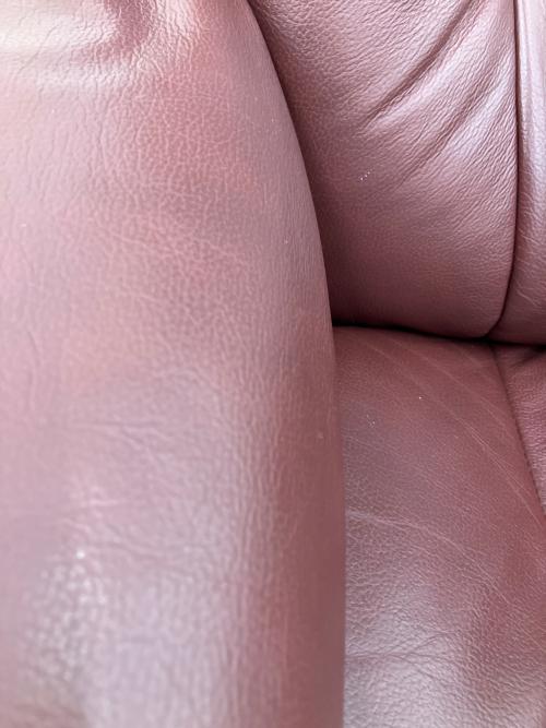 Hjellegjerde(イエリアーダ) リクライニングチェアー Fijords