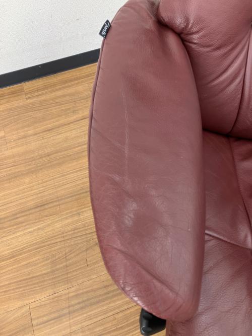 Hjellegjerde(イエリアーダ) リクライニングチェアー Fijords