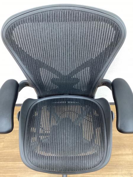 【美品】ハーマンミラー アーロンチェア Bサイズ フル装備 ポスチャーフィット Herman Miller (ハーマンミラー) アーロンチェア Bサイズ ポスチャー