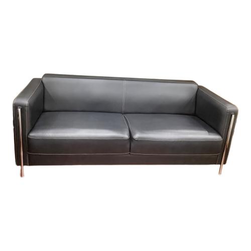 oliver (オリバー) 2人掛けソファー ブラック