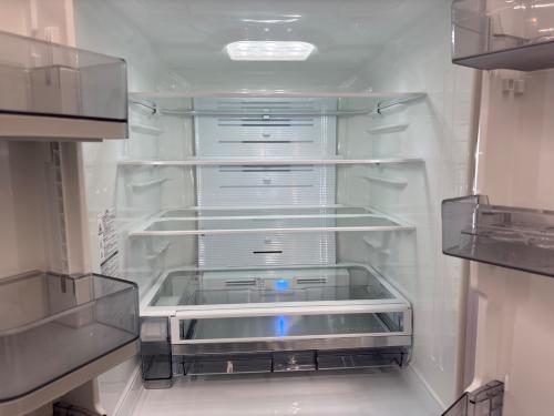 TOSHIBA (トウシバ) 6ドア冷蔵庫 GR-T550FZ 2021年製 551L