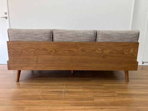 UNICO (ウニコ) 3人掛けソファー　ALBERO ベージュ　ウォールナット