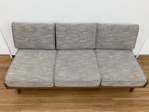 UNICO (ウニコ) 3人掛けソファー　ALBERO ベージュ　ウォールナット