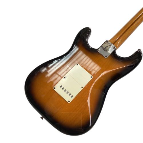 Fender USA American Vintage '57 Stratocaster  エレキギター