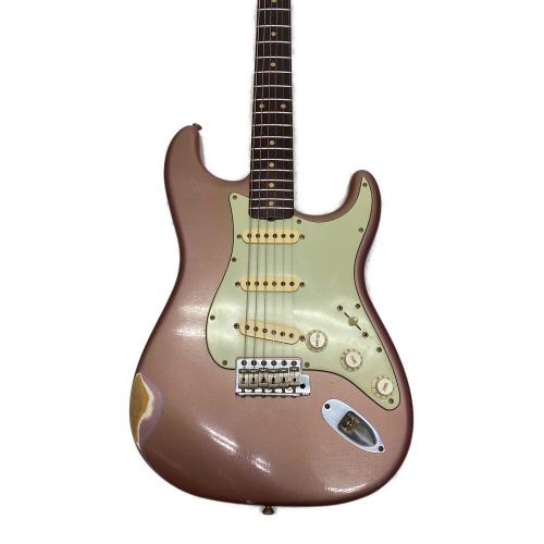 FENDER フェンダーCUSTOMSHOP 1961ストラトキャスター-RELIC 2002年製