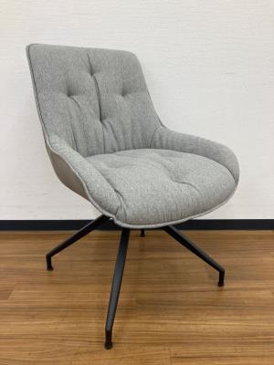 Moda en Casa (モーダエンカーサ) oskar ダイニングチェアー