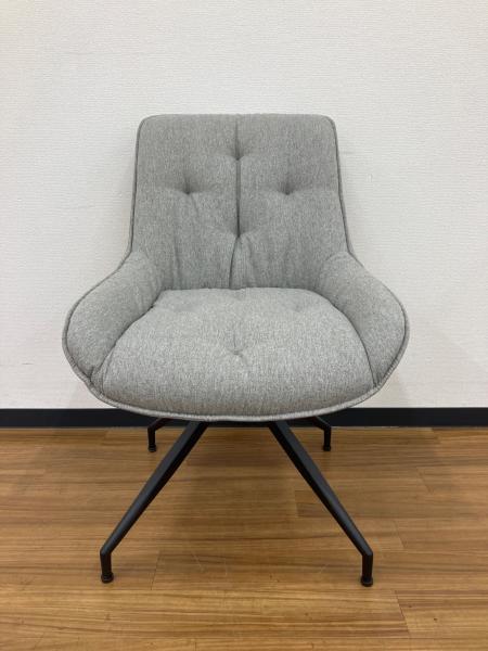 Moda en Casa (モーダエンカーサ) oskar ダイニングチェアー