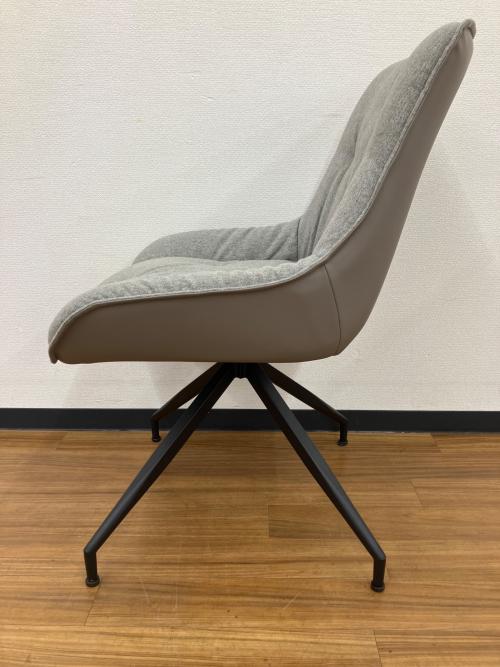 Moda en Casa (モーダエンカーサ) oskar ダイニングチェアー