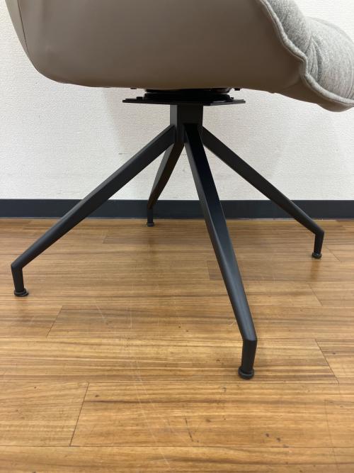 Moda en Casa (モーダエンカーサ) oskar ダイニングチェアー