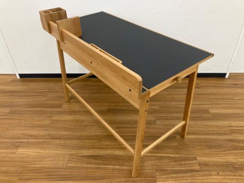 ACTUS (アクタス) THEO デスク リノリウム ペンボックス・トレー・ブックエンド付 オーク材 Says Who