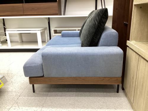 HALF HOUSE 2人掛けソファー ブルー