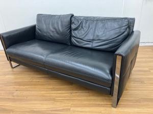 IDC大塚家具 (アイディーシーオオツカカグ) 2人掛けソファー ワタリジャパン