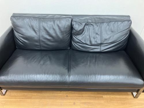 IDC大塚家具 (アイディーシーオオツカカグ) 2人掛けソファー ワタリジャパン